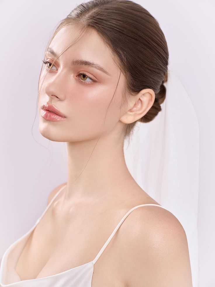 FEMY skin and facial care representative